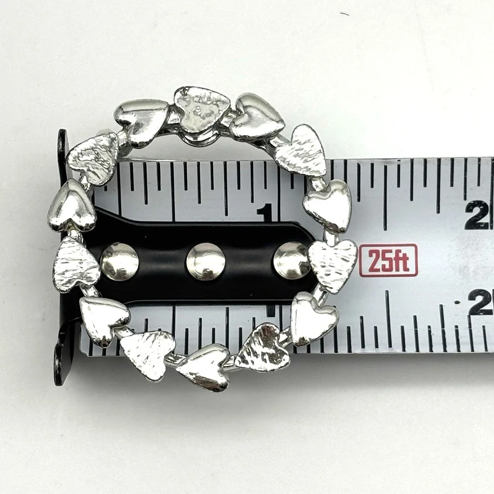 Vintage 70s Gerry's Creations Silver-tone Heart Wreath Round Brooch Pin 1 3/8